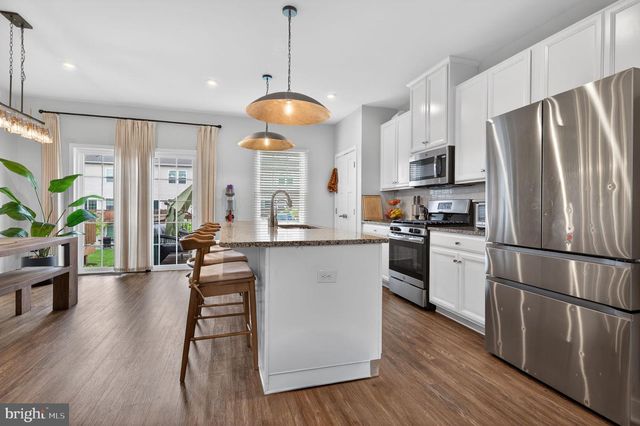 107 FELA DR, Cinnaminson, NJ 08077