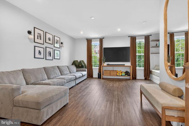 107 FELA DR, Cinnaminson, NJ 08077