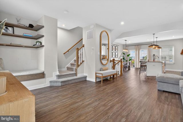 107 FELA DR, Cinnaminson, NJ 08077