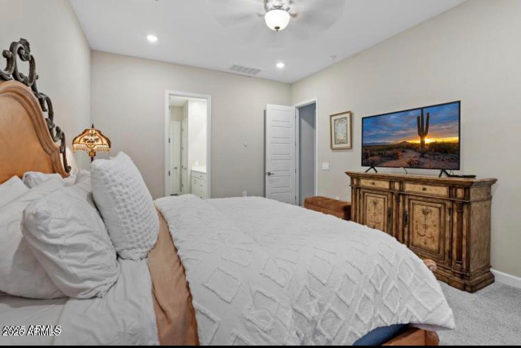 Image 14 of property listing at 17527 N 50TH Way, Scottsdale, AZ 85254