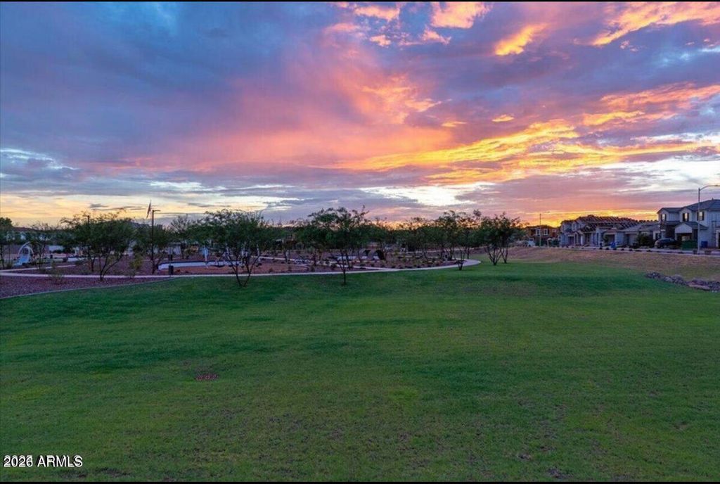 Image 47 of property listing at 17527 N 50TH Way, Scottsdale, AZ 85254