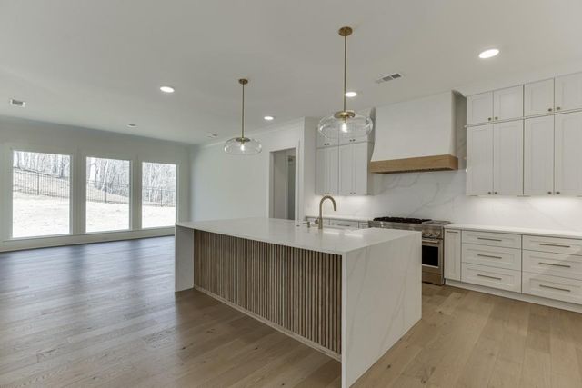 2452 Wolf Meadow Lane, Buford, GA 30518