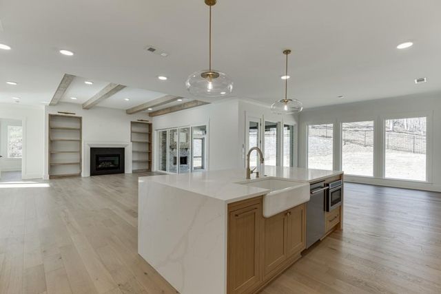 2452 Wolf Meadow Lane, Buford, GA 30518