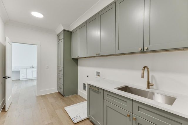 2452 Wolf Meadow Lane, Buford, GA 30518