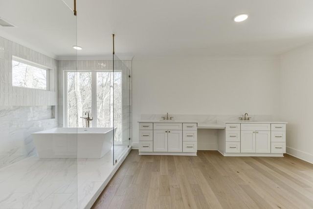 2452 Wolf Meadow Lane, Buford, GA 30518