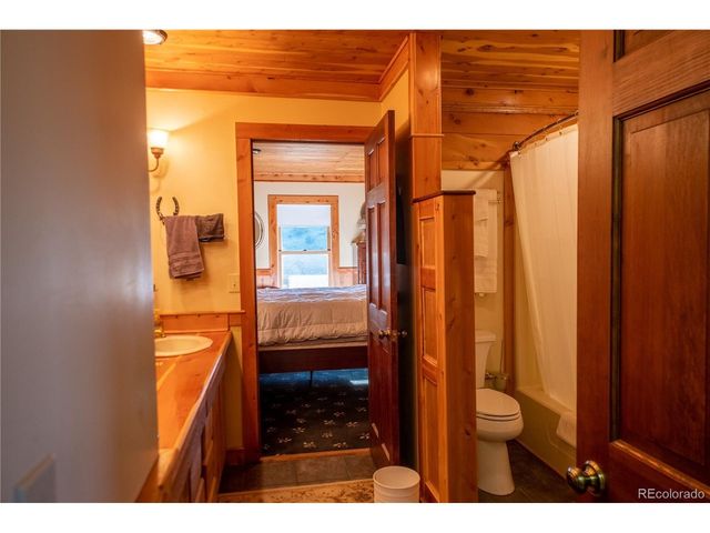 85 Excelsior Rd, Silver Cliff, CO 81252