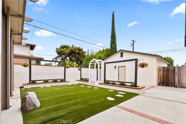 278 Verdugo Way, Upland, CA 91786