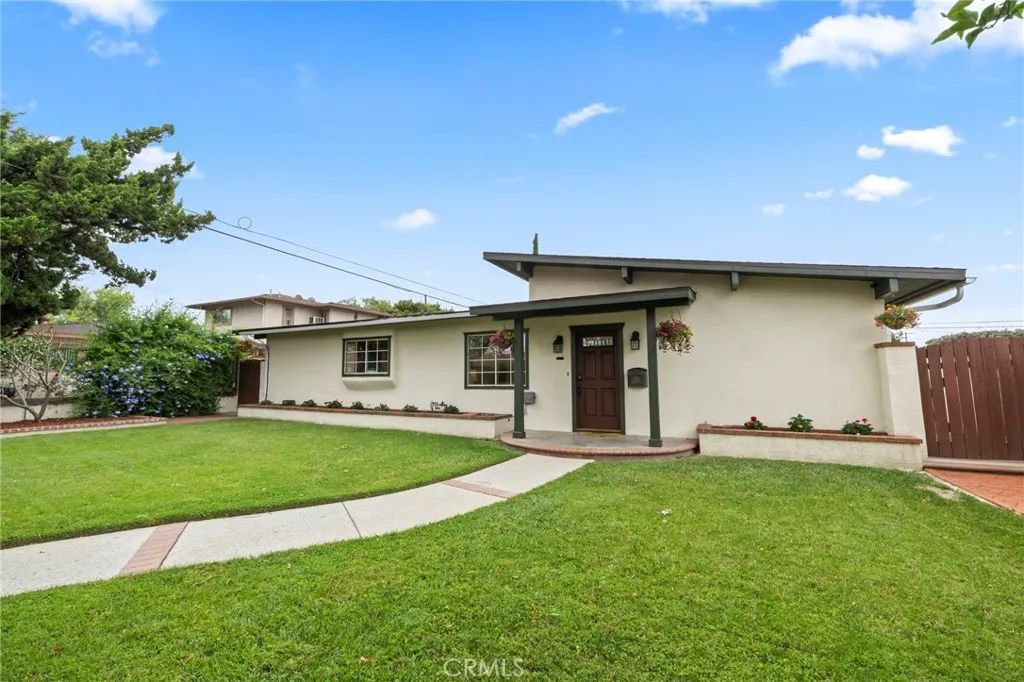 278 Verdugo Way, Upland, CA 91786