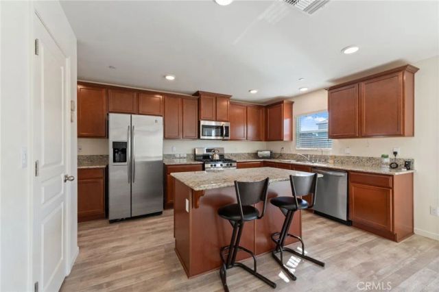 802 Reisling, Coalinga, CA 93210