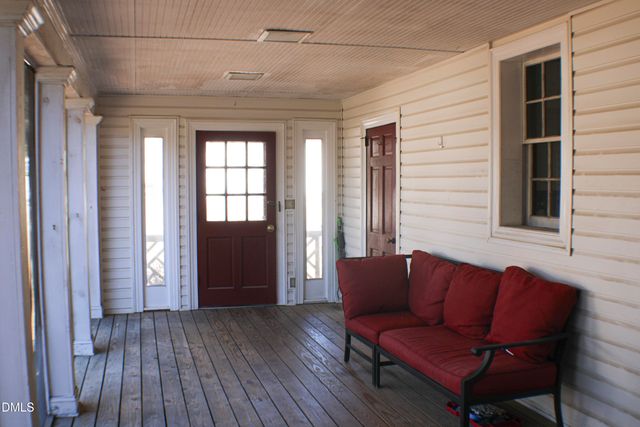 301 S 7th Street, Erwin, NC 28339