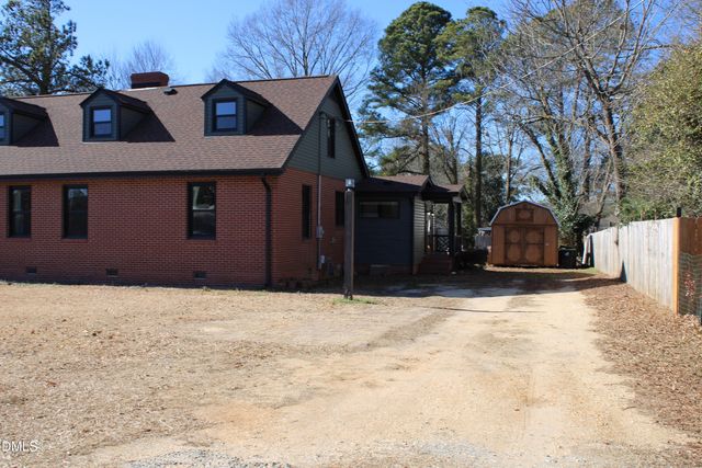 301 S 7th Street, Erwin, NC 28339