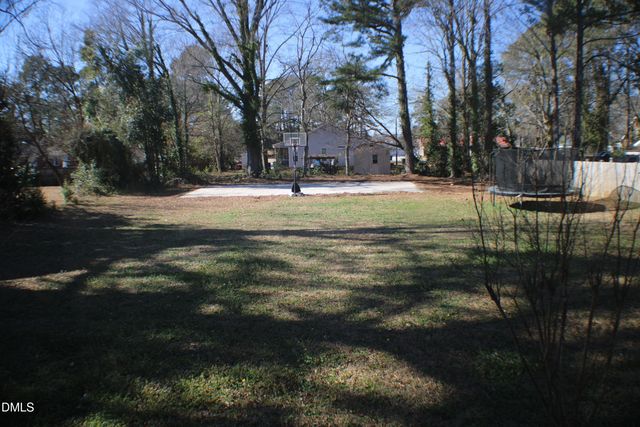 301 S 7th Street, Erwin, NC 28339