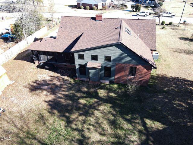 301 S 7th Street, Erwin, NC 28339