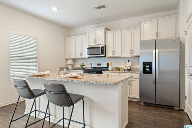 4035 PARK COVE WAY, Chelsea, AL 35043