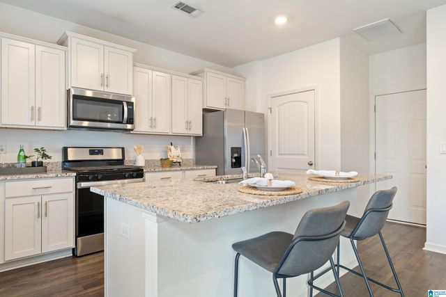 4035 PARK COVE WAY, Chelsea, AL 35043