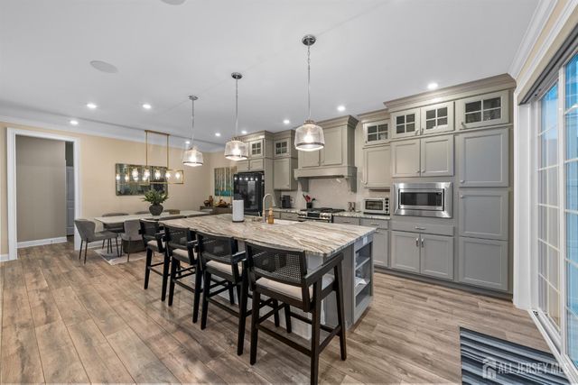 2812 Hayden Court, Monroe, NJ 08831