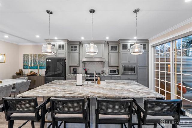 2812 Hayden Court, Monroe, NJ 08831