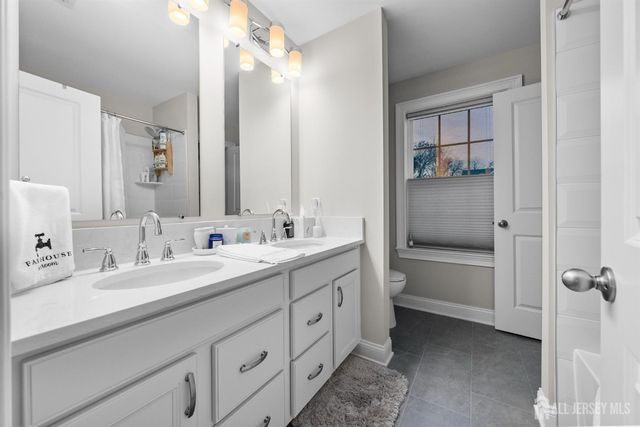 2812 Hayden Court, Monroe, NJ 08831