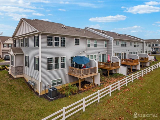 2812 Hayden Court, Monroe, NJ 08831