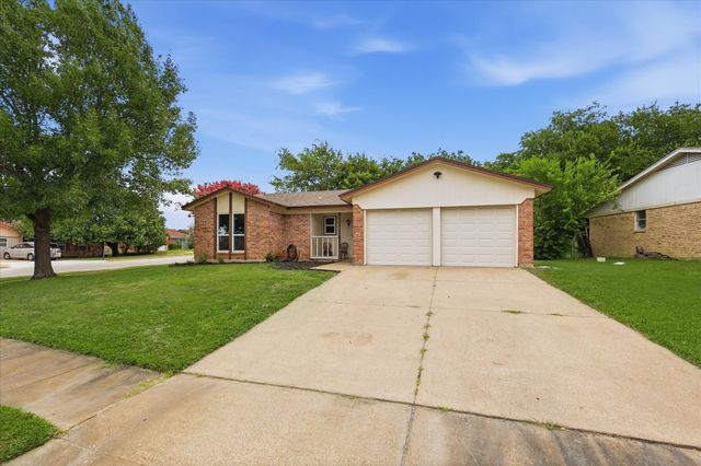 6028 Marigold Drive, Watauga, TX 76148