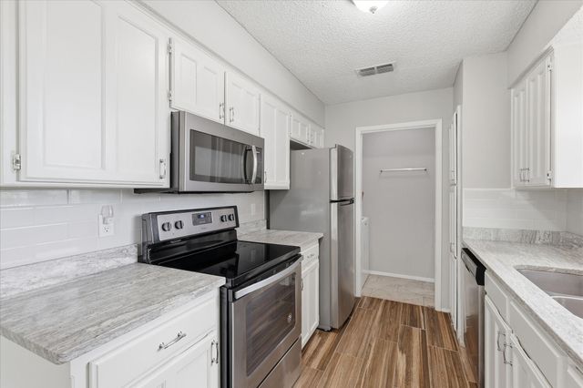 6028 Marigold Drive, Watauga, TX 76148