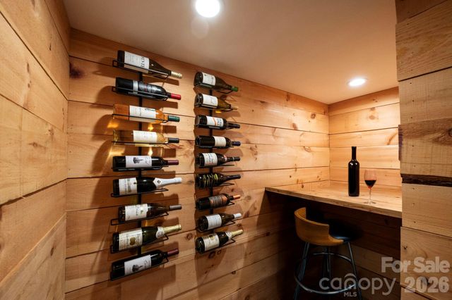 622 Welsh Partridge Circle, Biltmore Lake, NC 28715