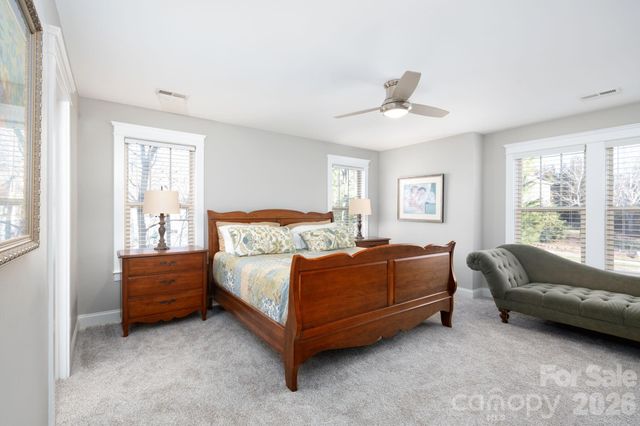 622 Welsh Partridge Circle, Biltmore Lake, NC 28715