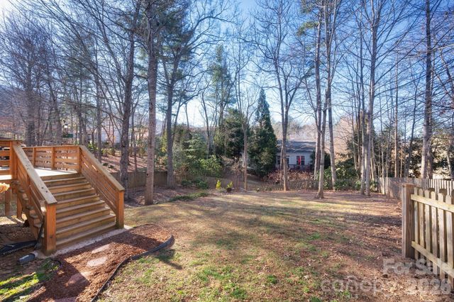 622 Welsh Partridge Circle, Biltmore Lake, NC 28715