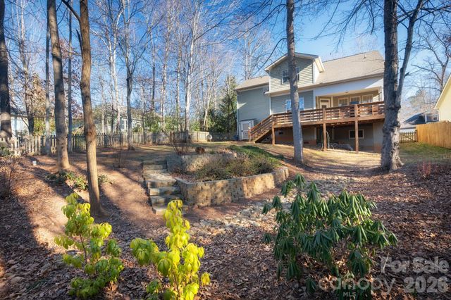 622 Welsh Partridge Circle, Biltmore Lake, NC 28715