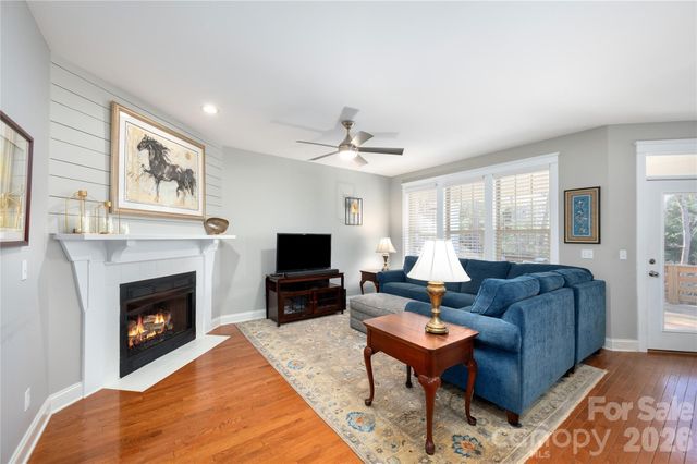 622 Welsh Partridge Circle, Biltmore Lake, NC 28715