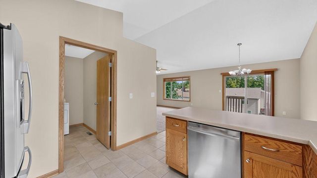634 8th Street SW, Pine Island, MN 55963