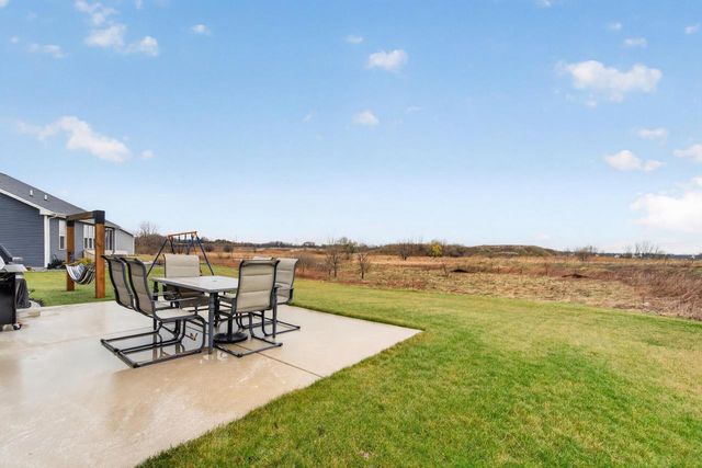 7062 Creekside COURT, Racine, WI 53406