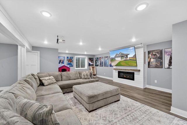 7062 Creekside COURT, Racine, WI 53406