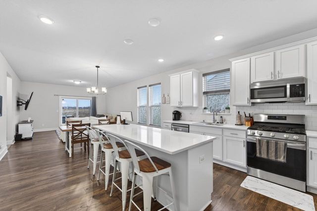 7062 Creekside COURT, Racine, WI 53406