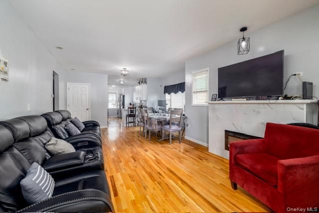 843 Davis Avenue, Uniondale, NY 11553