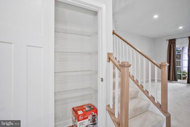 10936 PRESIDENTIAL PKWY, Upper Marlboro, MD 20772