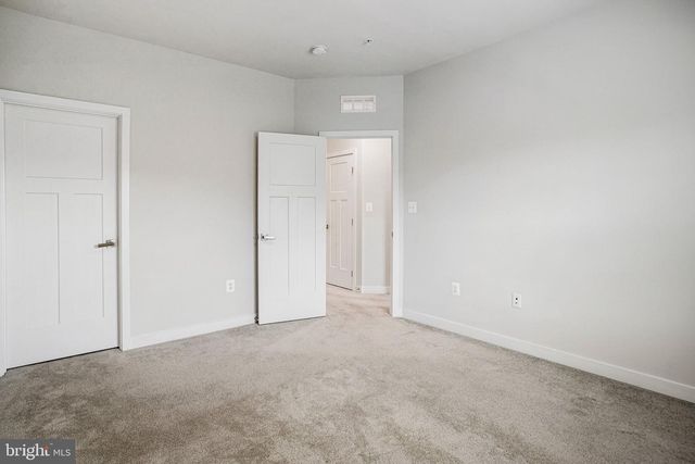 10936 PRESIDENTIAL PKWY, Upper Marlboro, MD 20772