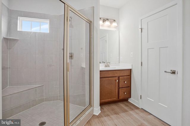 10936 PRESIDENTIAL PKWY, Upper Marlboro, MD 20772
