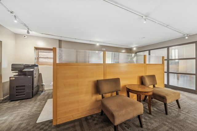 4950 N Marine Drive 509, Chicago, IL 60640