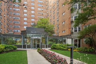 4950 N Marine Drive 509, Chicago, IL 60640