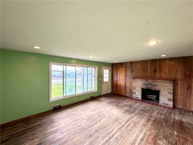 3406 New Castle Rd, West Middlesex Boro, PA 16159