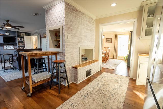 909 Cherry Street, Baird, TX 79504