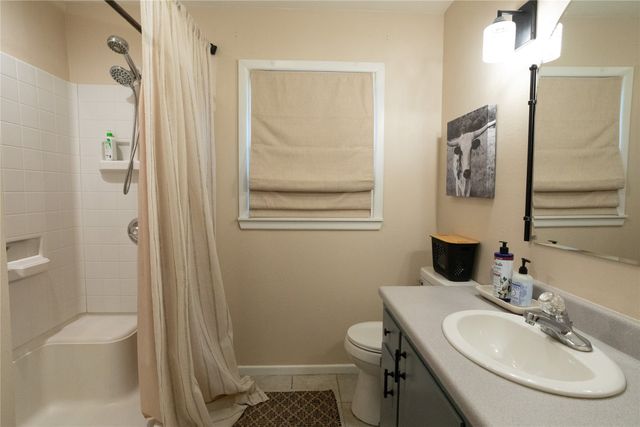 909 Cherry Street, Baird, TX 79504