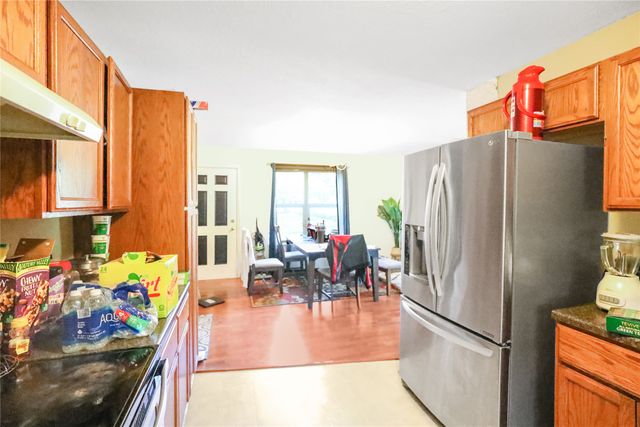 1424 Cleveland Avenue, Des Moines, IA 50316