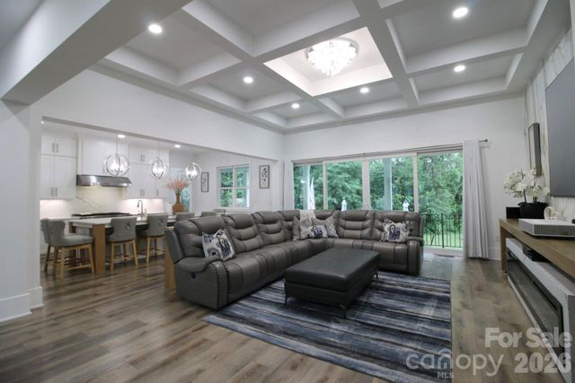 2916 Margaret Wallace Road, Matthews, NC 28105