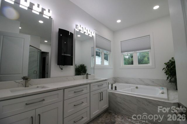 2916 Margaret Wallace Road, Matthews, NC 28105