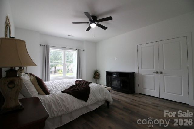 2916 Margaret Wallace Road, Matthews, NC 28105