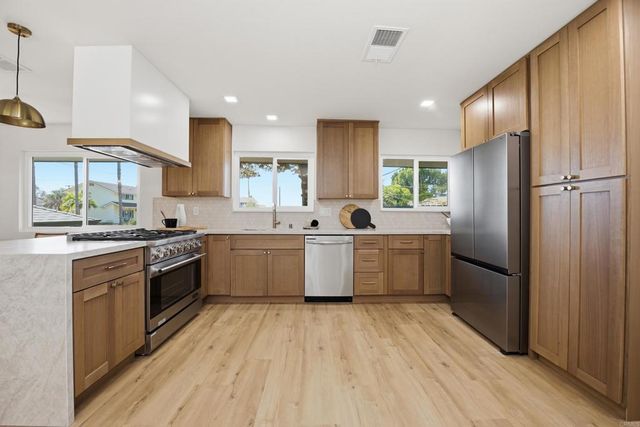 5319 Wheaton Street, La Mesa, CA 91942