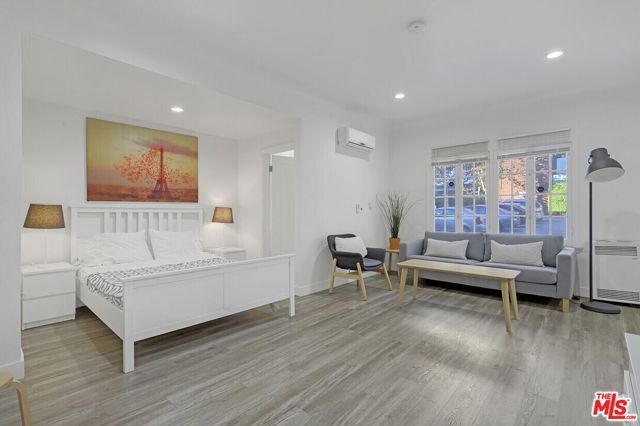 121 S Elm Drive, Beverly Hills, CA 90212