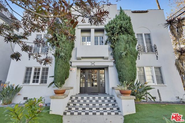 121 S Elm Drive, Beverly Hills, CA 90212